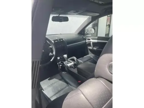 2010 Porsche Cayenne Cayenne